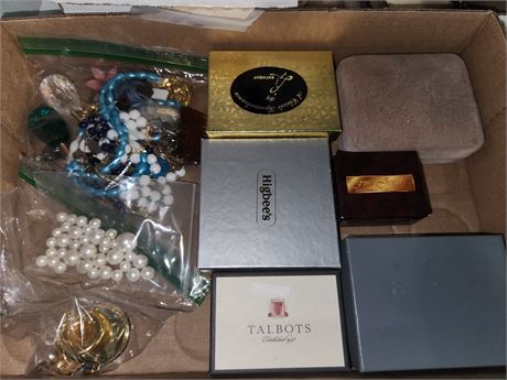 Lot Of Jewelry