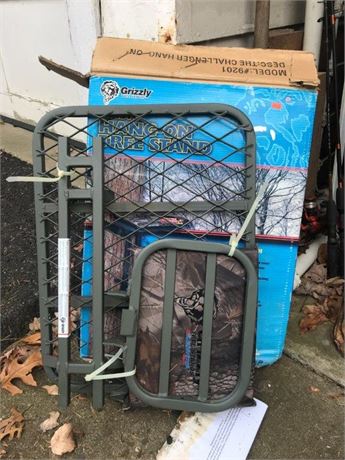 Grizzly Basic Hang-On Tree Stand