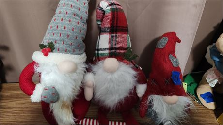 Set Of 3 Holiday Gnome Shelf Sitters