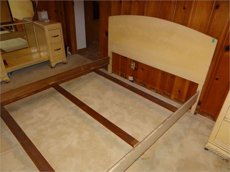 Full Bed