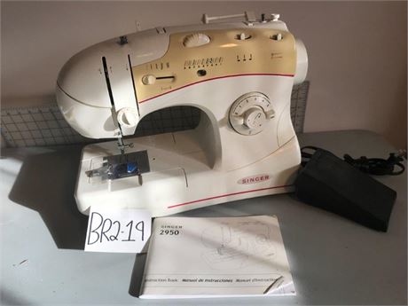 Singer Sewing Machine (#3)