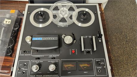 Akai Model 1721L