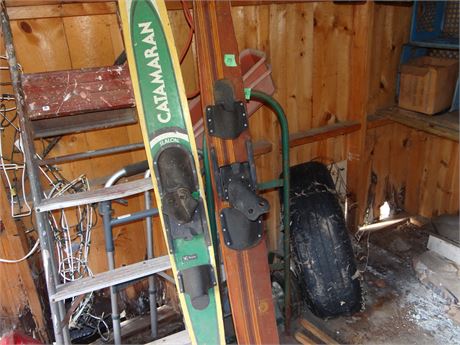 Vintage Skis
