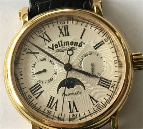Vollmond Automatic Stamped 18K Gold 24 Jewels Watch
