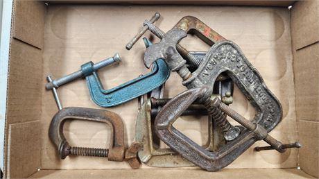 Lot Of Metal clamps