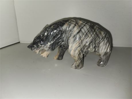 Stone/Mineral carved bear