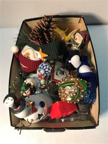 Flat of Christmas Misc.