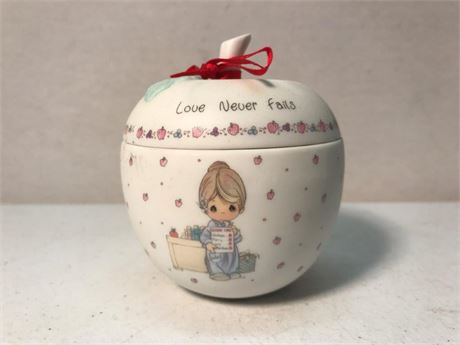 Precious Moments Apple Jar