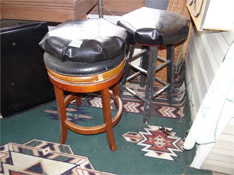 2 Stools