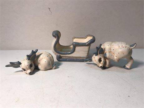 1985 Kimble Pottery Sled & Reindeer