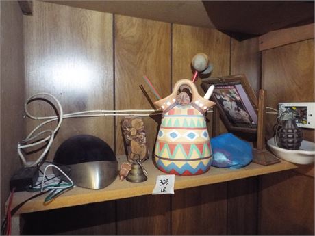 Shelf Lot, Grenade