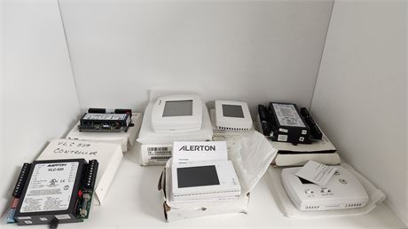Alerton Touch Display controllers & Wiring Boards