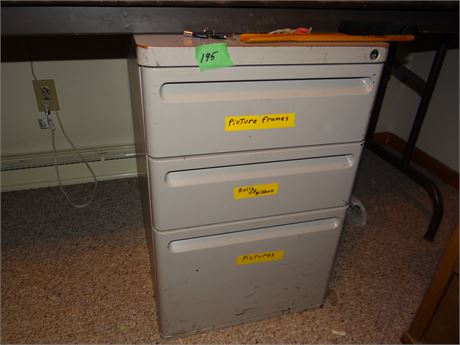 2 Cabinets
