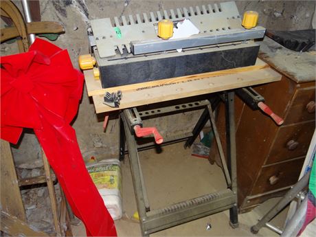 Dovetailing Machine