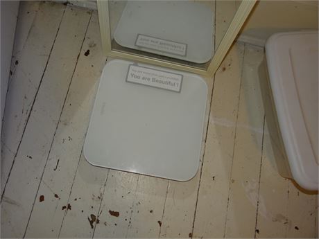 Mirror, Scale