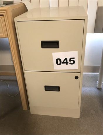 2 Draw Filing Cabinet with Keys
