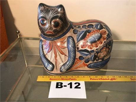 Decorative Pottery Cat