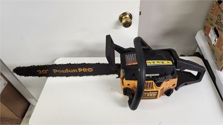 Poulan 295 Pro Super Clean Chainsaw With Case