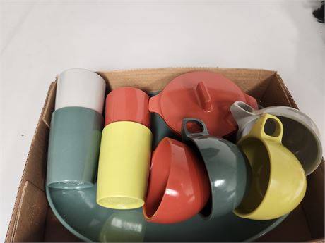 Watertown Lifetime Ware