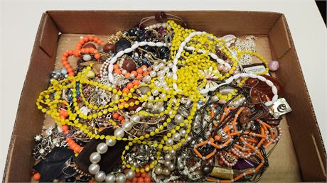 Lot Of Jewelry. Not Sorted