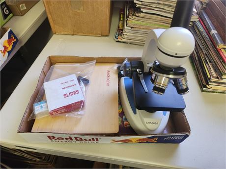 Microscope & slide kit & extras