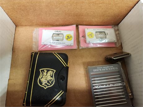 Vintage Shaver & Blades & Travel Kit