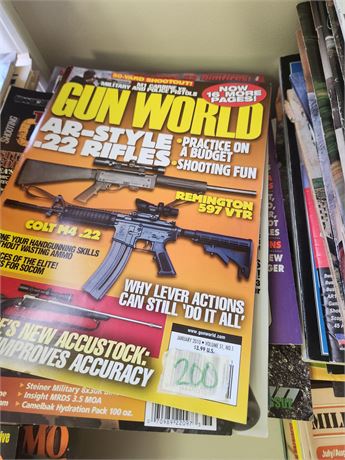 Large Lot Of Miscellaneous Gun Magazines