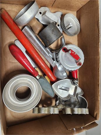 Tools and Trinkets