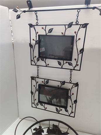 Metal Basket & Metal Hanging Picture Frame