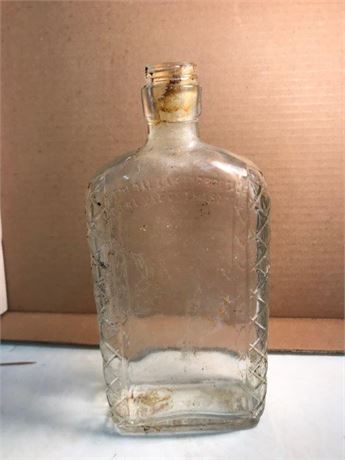 Excavation Find, 1 Pint Glass Bottle