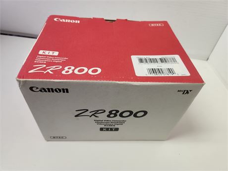 Canon ZR800 Camcorder