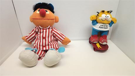 Garfield Plush Toy & Ernie Plush Toy