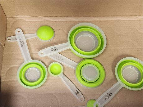 Measuring cups and plastic storage bowls & Milk Jug
