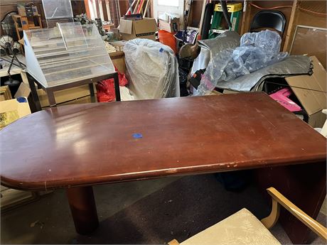 Solid Mahogony Wood Desk