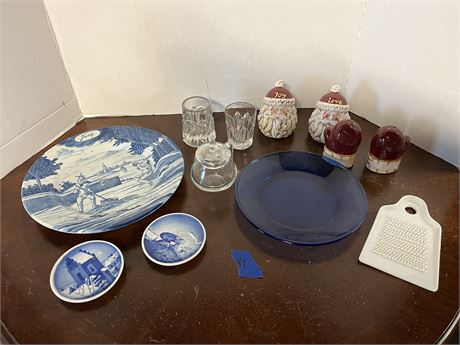 Metropolitan Museum of Art Holland Dish, Denmark Dishes, Misc,