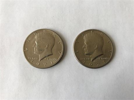 2 1971 US Kennedy Half Dollar Coins