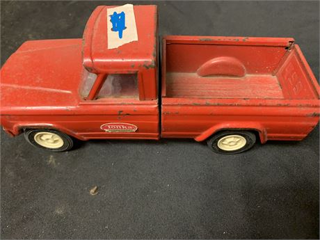 Vintage 1960's Red Tonka Jeep Pickup