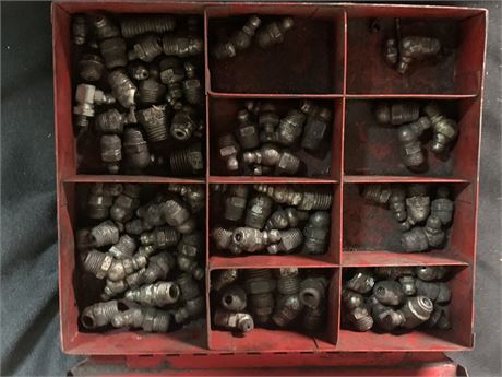 Universal Brand Grease fitting kit model 1154