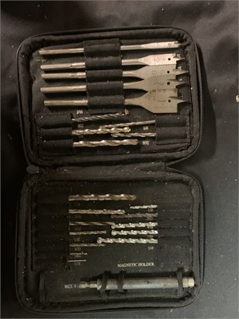 Black and Decker 21 Piece Drill Bit Set In Black Carrying Case