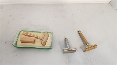Gillette Vintage Razors & Case