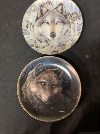 2 Bradford Collection Wolf Collector Plates Night Radiance & Window To The Soul