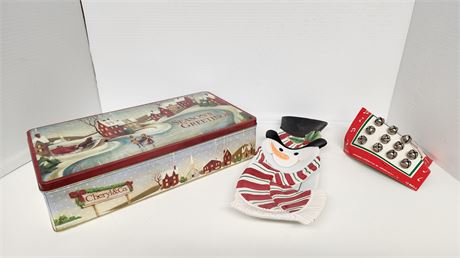 Lot Of Christmas Items