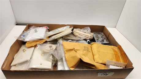 Lot Of Miscellaneous Electrical Items