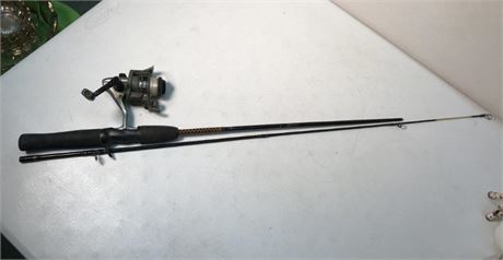 Shimano Syncopate 1000 Fishing Reel