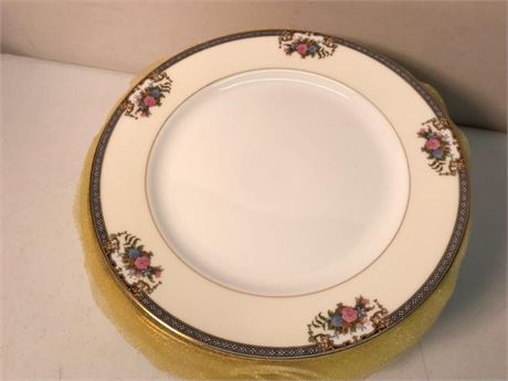 12 Noritake Gramere Plates