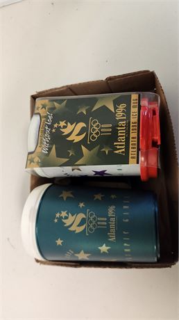2 Collector Cups