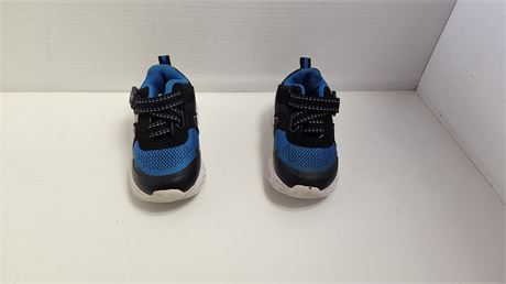 Size 7 Kid Shoes