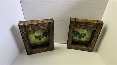 2 Rooster Hanging Decor