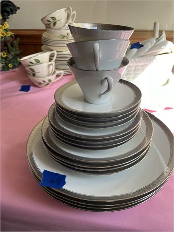 Dish Set