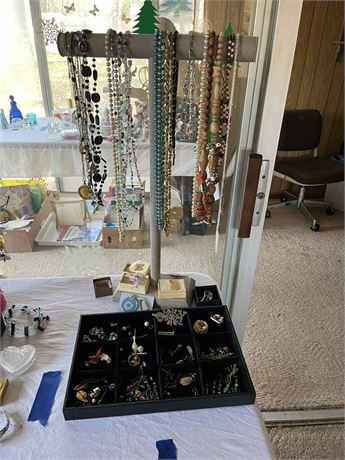 Jewelry Lot